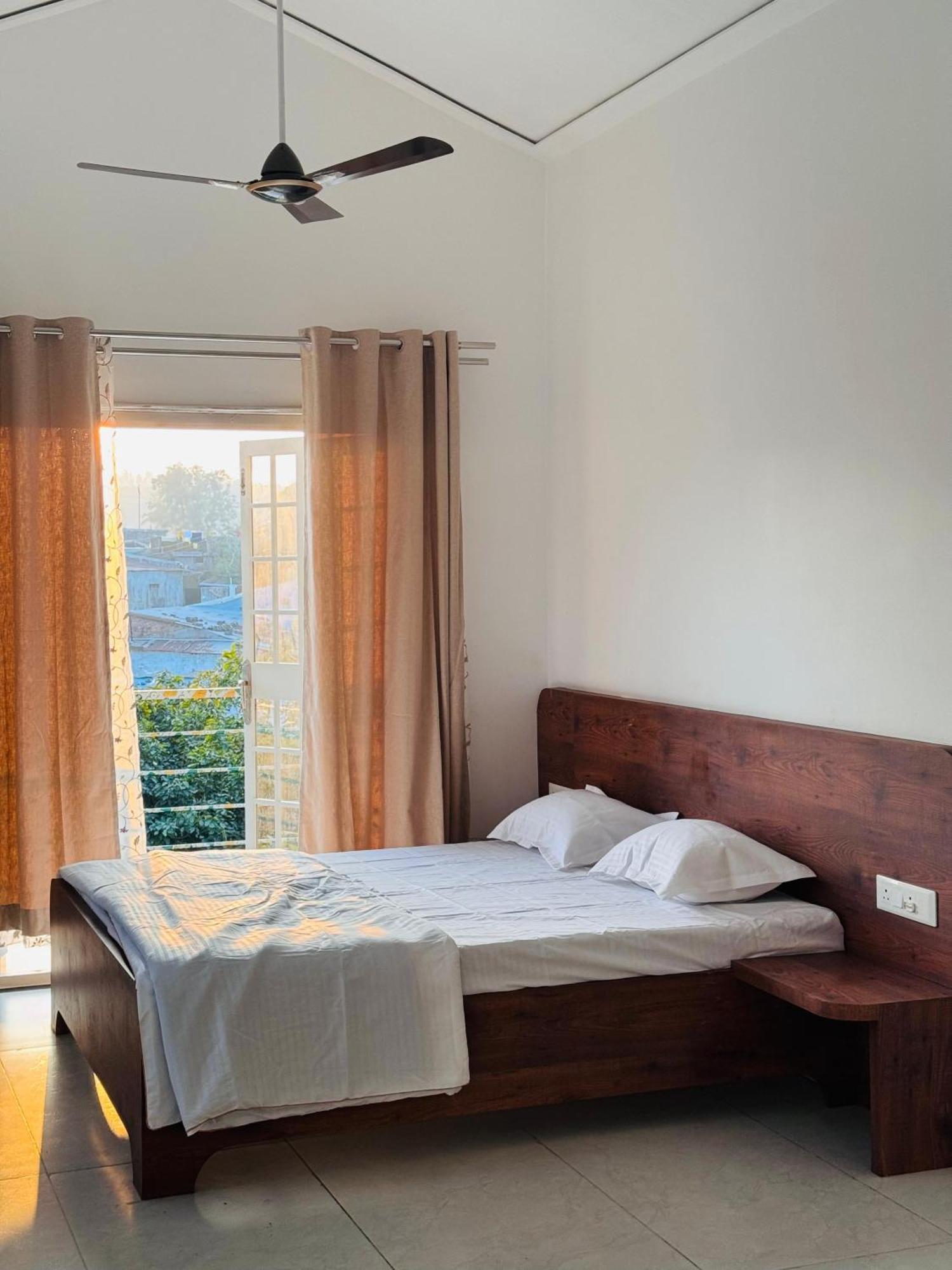 The Gulmohar, Chikhaldara Otel Dış mekan fotoğraf